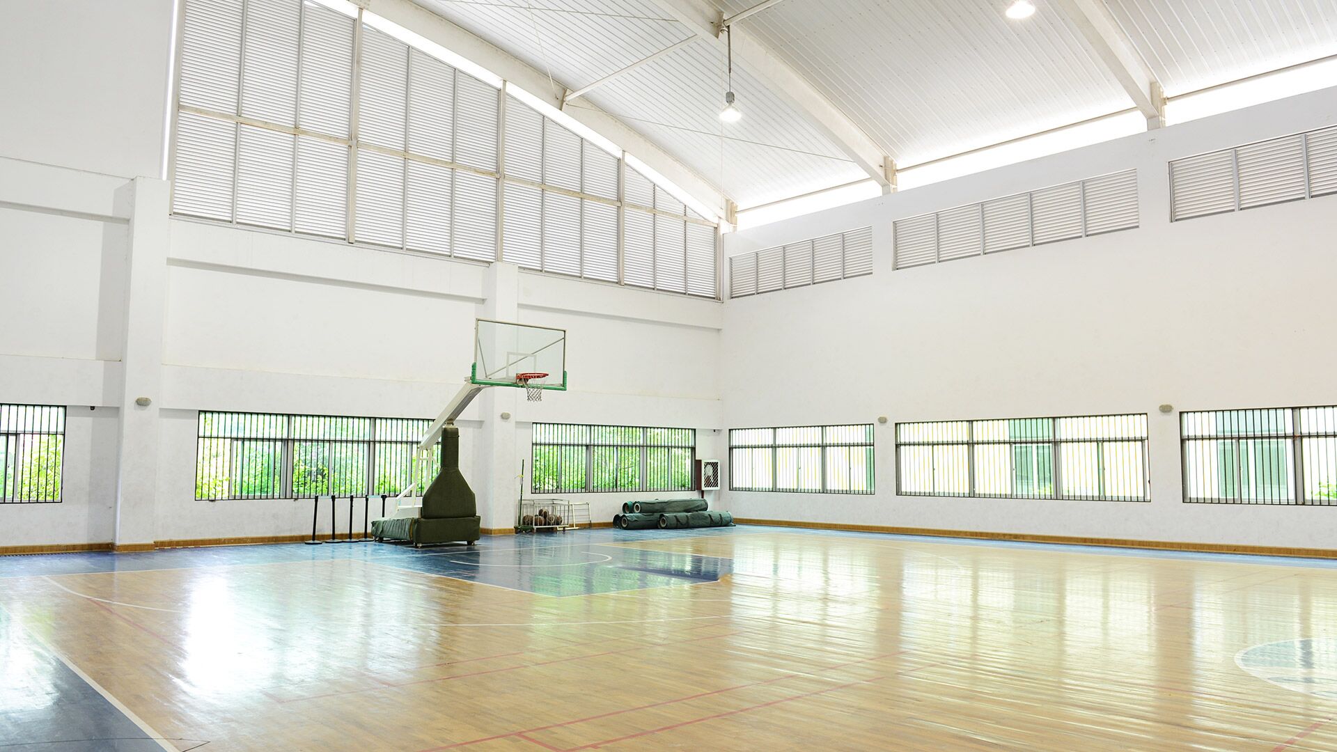 Gymnasiums B.E.G. Brück Electronic GmbH