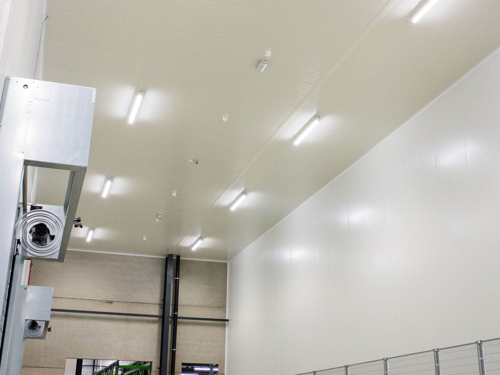 Folyosók B.E.G. Brück Electronic GmbH
